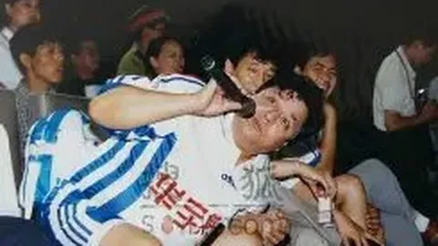 曼联官方宣布以5100万欧元转会费收购国米门将奥纳纳